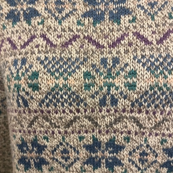 Vintage LL Bean Nordic Fair Isle Sweater Wool Blend Gray Green, size Med - Picture 3 of 5